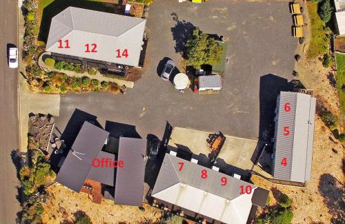 Kaka Point Hotel | Nugget View Kaka Point Motels