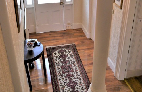 Castle Douglas House | Number 17 - a house that sleeps 7 guests in 4 bedrooms