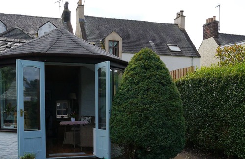 Castle Douglas House | Number 17 - a house that sleeps 7 guests in 4 bedrooms