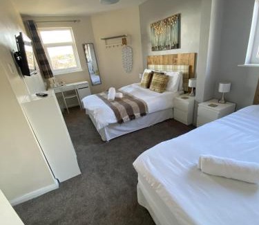 Dalton-in-Furness House | Number 19 Guest House - Self Check In - Under 4 Miles from Barrow In Furness