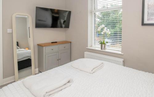 Skipton House | Number 3 Castle Cottage