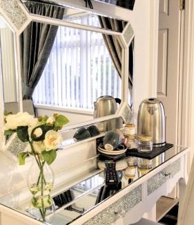 Londonderry House | Number 4