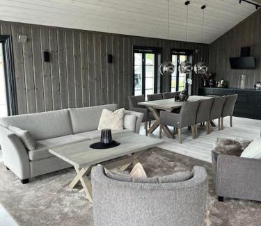 Kviteseid House | Ny eksklusiv hytte i Vrådal med perfekt beliggenhet- Alpin og ski