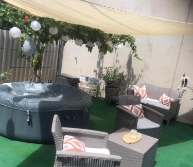 Kisujszallas House | Nyugalom Pihenő