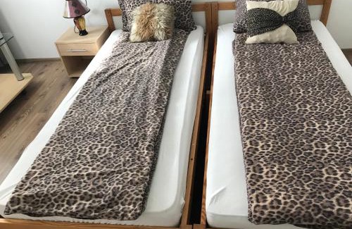 Kisujszallas House | Nyugalom Pihenő