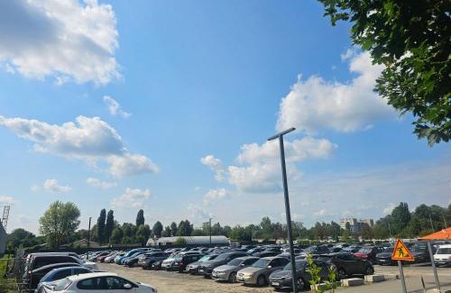 Shevchenkivs'kyi District Apartment | Nyvky Like Home - Файна Таун з басейном - Кв 80