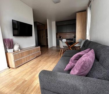 Podilskyj Apartment | Nyvky Like Home - Good for family 63