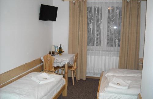 Krempachy Bed & Breakfast | Ośrodek Wczasowy Groń Placówka