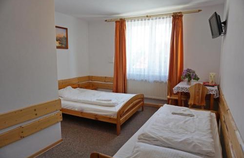 Krempachy Bed & Breakfast | Ośrodek Wczasowy Groń Placówka