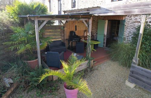 Lanvallay House | O Bois Dormant- Studio Vue Rance River et viaduc de DINAN