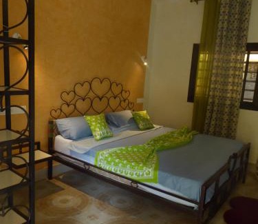 Mbour Bed & Breakfast | O Cupidon Doré