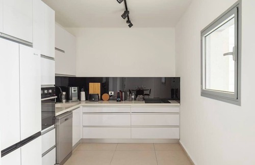 Bat Yam Apartment | O&O Group-Fresh 3BR APT 32 Floor See View Tower