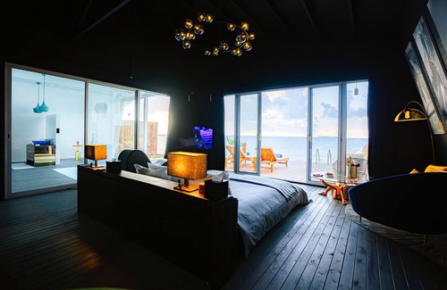 Kanifinolhu Island Resort | Oaga Art Resort