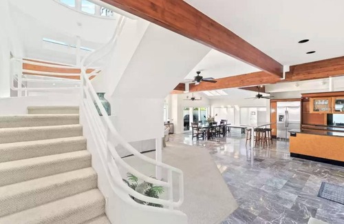 Makaha House | OAHU HAWAII OCEANFRONT HOME with POOL and BEAUTIFUL SUNSETS, WEST SIDE of ISLAND