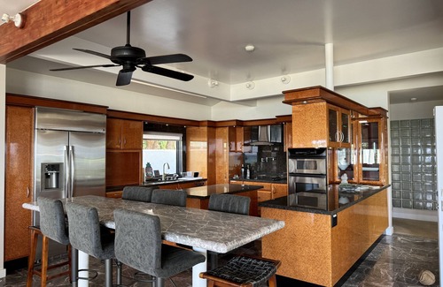 Makaha House | OAHU HAWAII OCEANFRONT HOME with POOL and BEAUTIFUL SUNSETS, WEST SIDE of ISLAND