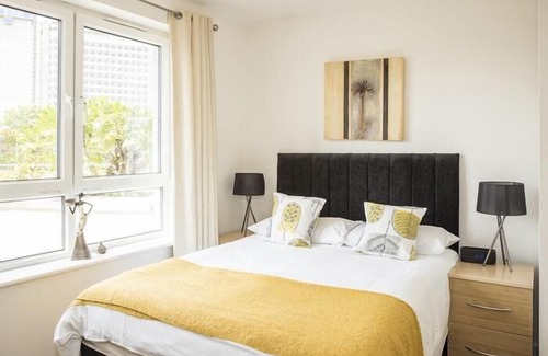 Woking Apartment | Oakdale at Centrium 01