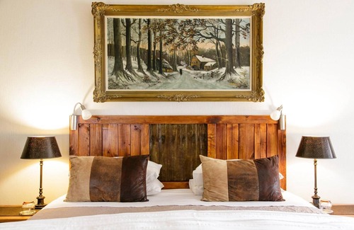 Oudtshoorn House | Oakdene Guest House