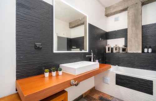 Se House | Oakmoon House