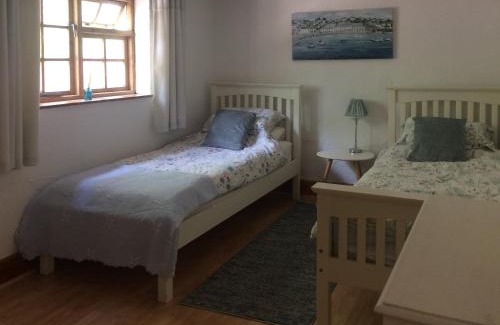 Yelland House | Oaktree Cottage