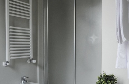 Cavoretto Hotel | Oasi di Cavoretto 97 - Casa per Ferie