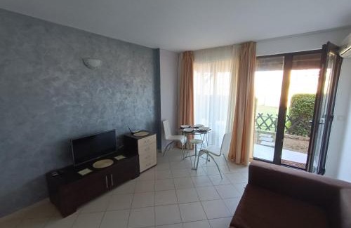 Lozenets Apartment | Oasis beach house , apartment Nevena