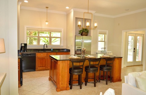 Daphne House | Oasis in Daphne