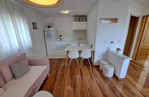 Zagreb Apartment | "Oasis of Peace Zagreb-Apartments"