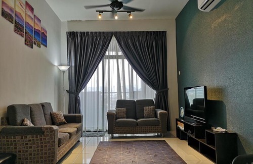 Taman Mirindi Apartment | Oasis Residences Ipoh [8 pax]