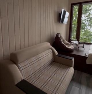 Slavske House | Obriyslavsko