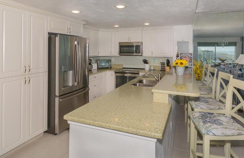 Bethune Beach Apartment | OC104 - Ocean Condo