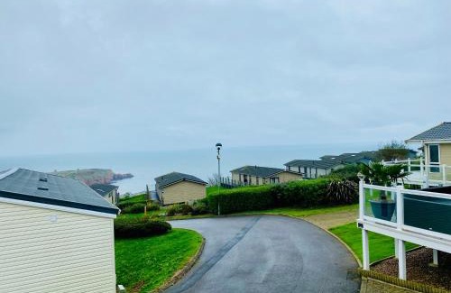 Exmouth House | OCEAN BLISS LODGE - A Seaview Luxury Lodge with access to private beach