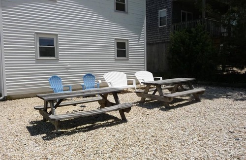 Surf City House | Ocean Block. Surf City. Duplex. Beach Badges. WIFI. Updated Kitchen. Deck.Surf.