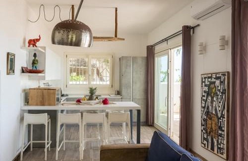 Kiwengwa Apartment | Ocean Blue Apartment with Panoramic Pool ZanzibarHouses