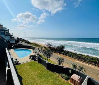 Umdloti Apartment | Ocean blues Isikhulu 7