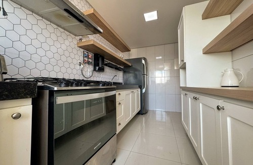 Praia do Morro Apartment | Ocean view apartment 3min from the beach in Guarapari
