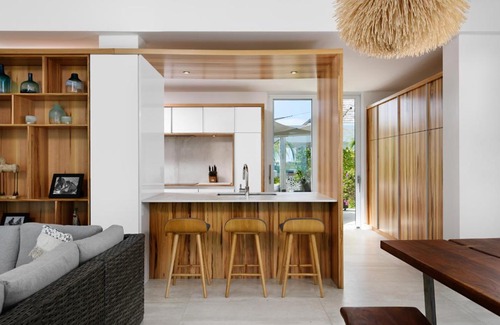 Leeward Settlement Villa | Ocean Dream 3 BR Villa Blue
