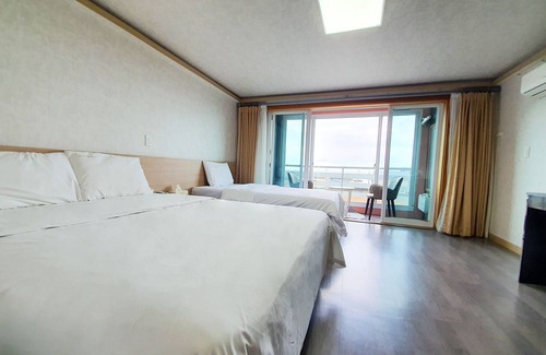 Downtown Hotel | Ocean Family HOTEL