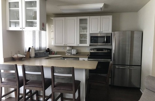 Mission Beach Apartment | Ocean Front 2 bdrm downstairs apt