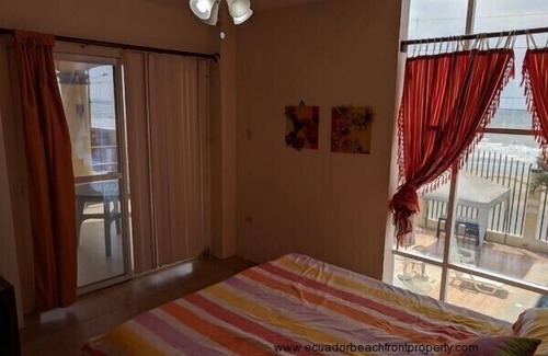 Crucita Condo | Ocean Front condo, 2 bdrm, 2 ba sleeps 4 fully furnished with awesome views.