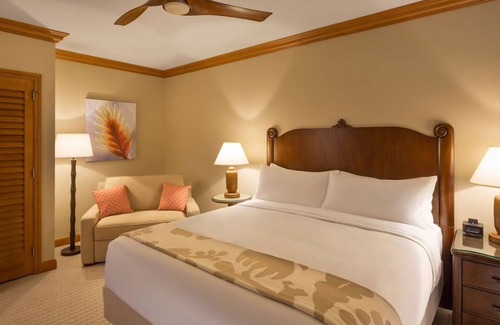 Kaanapali Resort | Ocean front, high floor 2 BR unit at Hyatt Residence Club Ka'anapali Beach