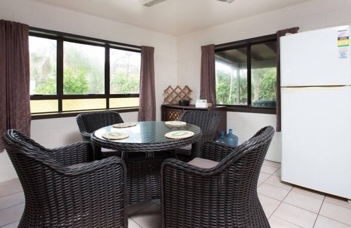 Takuvaine Tapere House | Ocean front holiday house