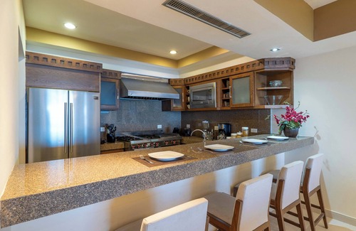 Los Barriles Condo | Ocean Front Three-Bedroom Luxury Penthouse