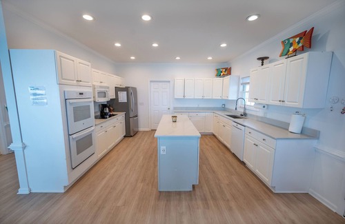 Sunset Beach House | OCEAN FRONT - West End Home @ OIB on the Sound and Sea! Private Pool