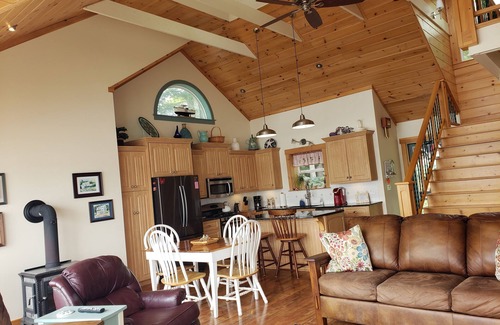 Tenants Harbor Cottage | OCEAN, HARBOR, DOCK,MOORING, LOCATION, LOCATION, LOCATION