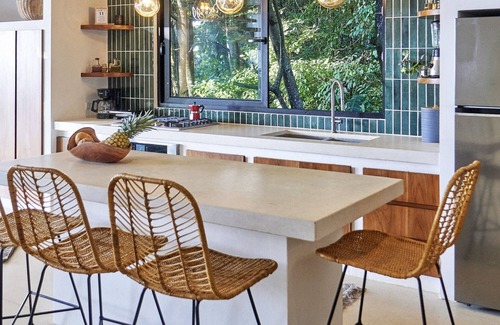 Puntarenas Villa | ocean/jungle view, yoga deck pool with fast internet