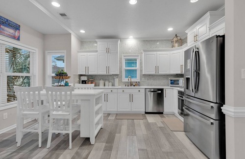 Myrtle Beach House | Ocean Lakes .5 mi to beach! waterpark! Arcade! Dogs Welcome!