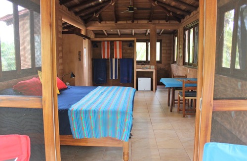 Barra de Potosi Bed & Breakfast | Ocean Lover's Paradise - Balcony Room