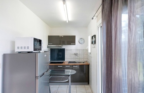 Lesperon House | 'Océan Ouest - Domaine Des Landes' with Shared Pool and Private Terrace, Shared Garden