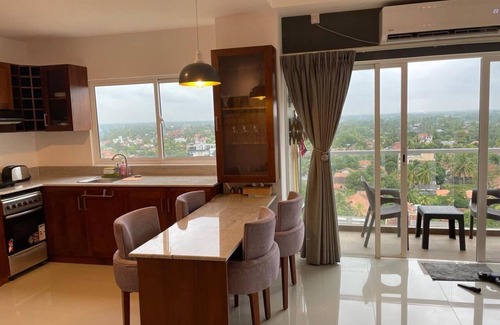 Kochchikade Apartment | Ocean Retreat 1-bedroom apartment with AC, WiFi in brilliant Negombo