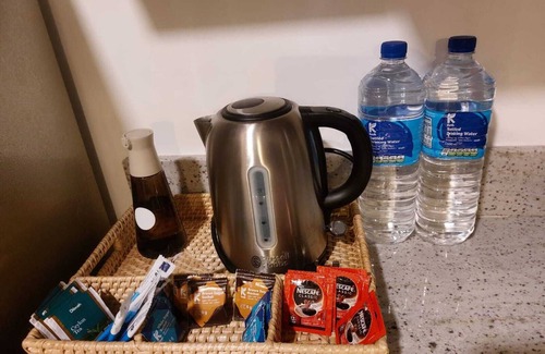 Kochchikade Apartment | Ocean Retreat 1-bedroom apartment with AC, WiFi in brilliant Negombo